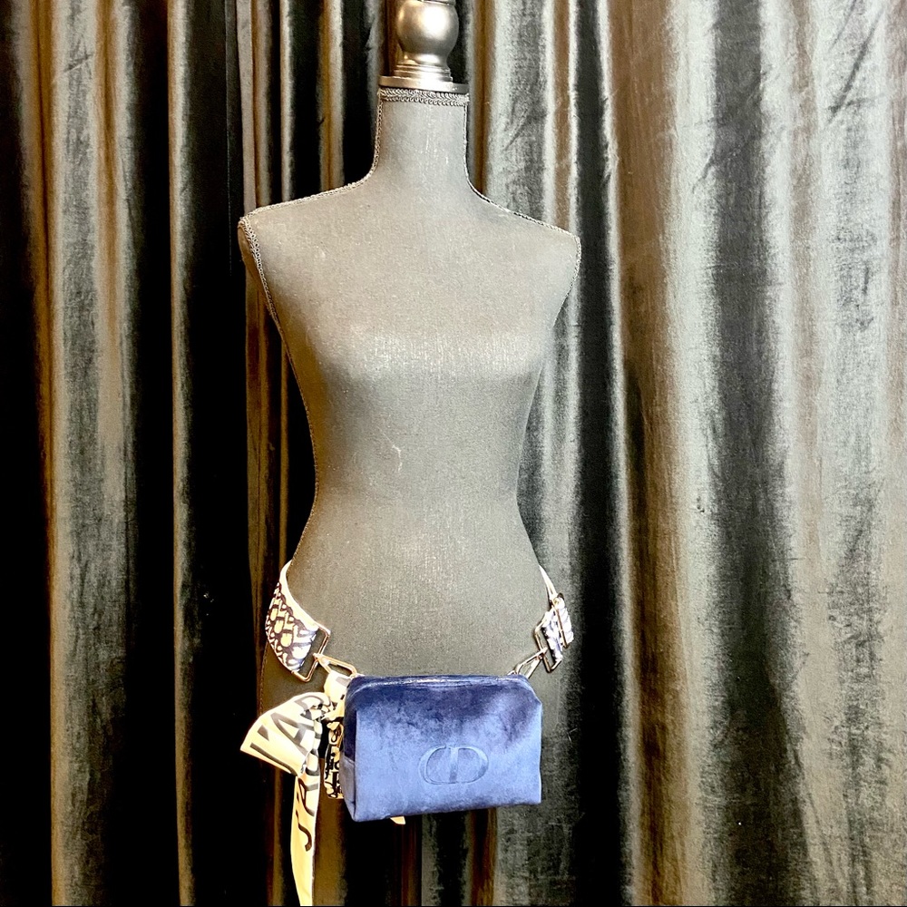 Dior blue velvet pouch crossbody from beauty line with scarf - Picture 3 of 12